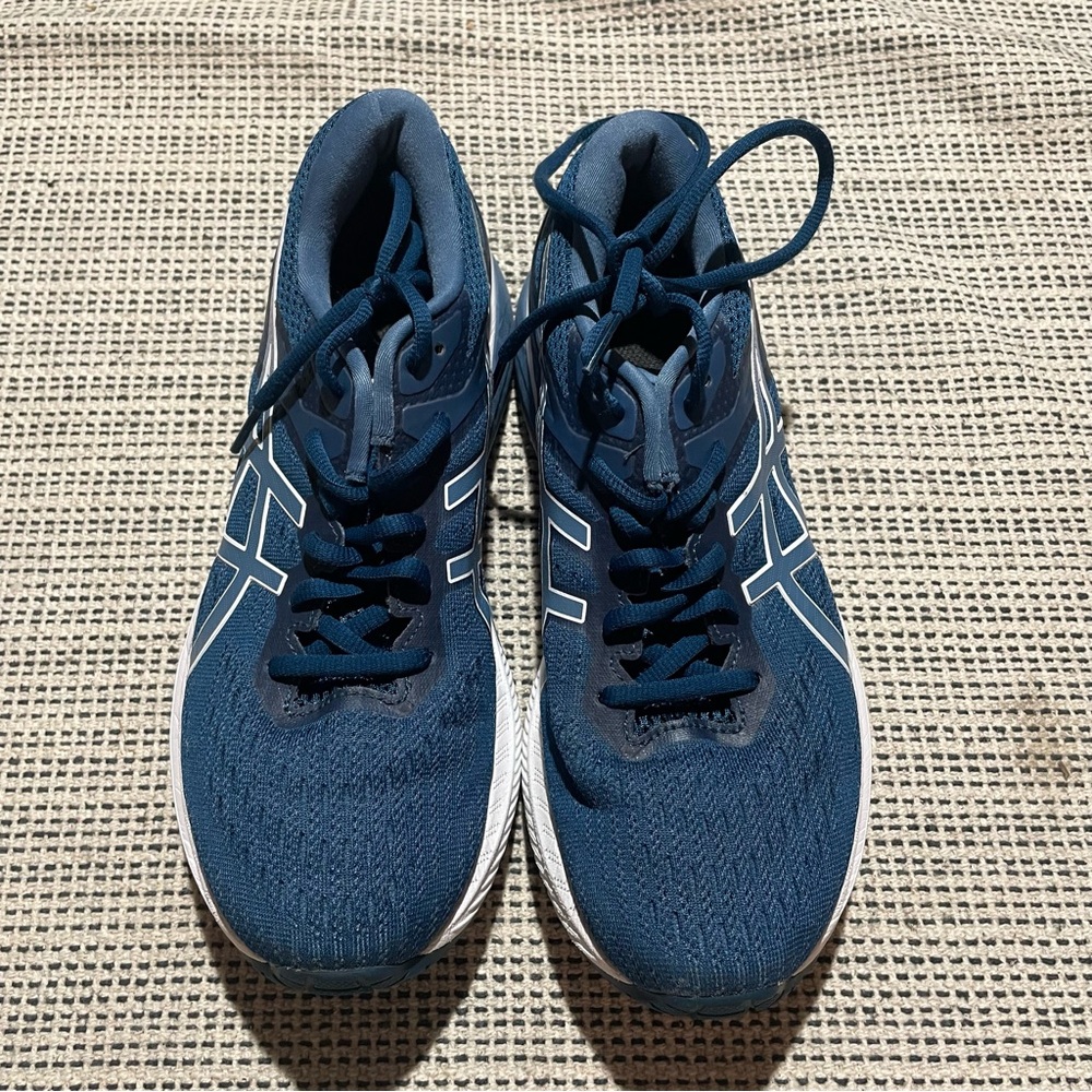 ASICS Women's GT-2000 9 Running Shoes Size 8.5